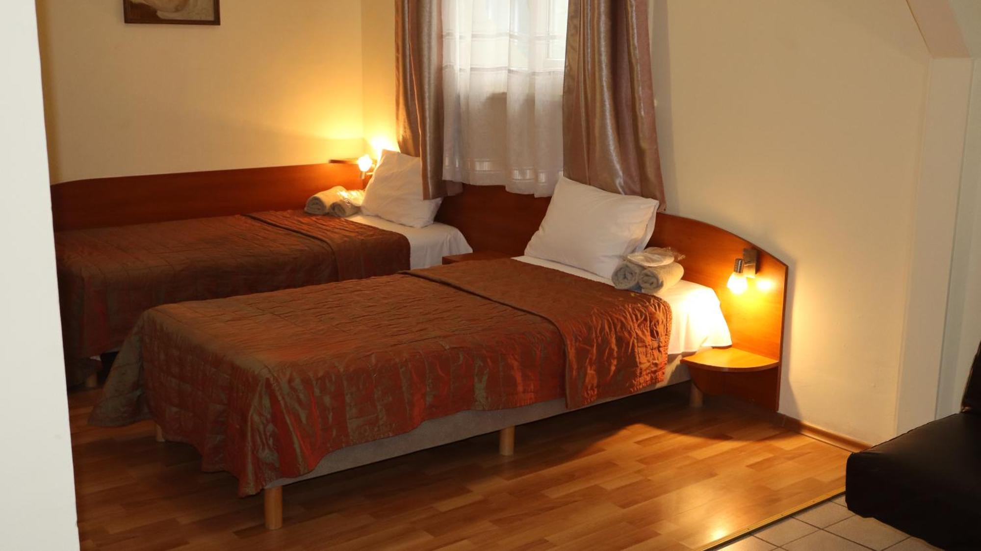 Hotel Palitra Βάρνα Εξωτερικό φωτογραφία