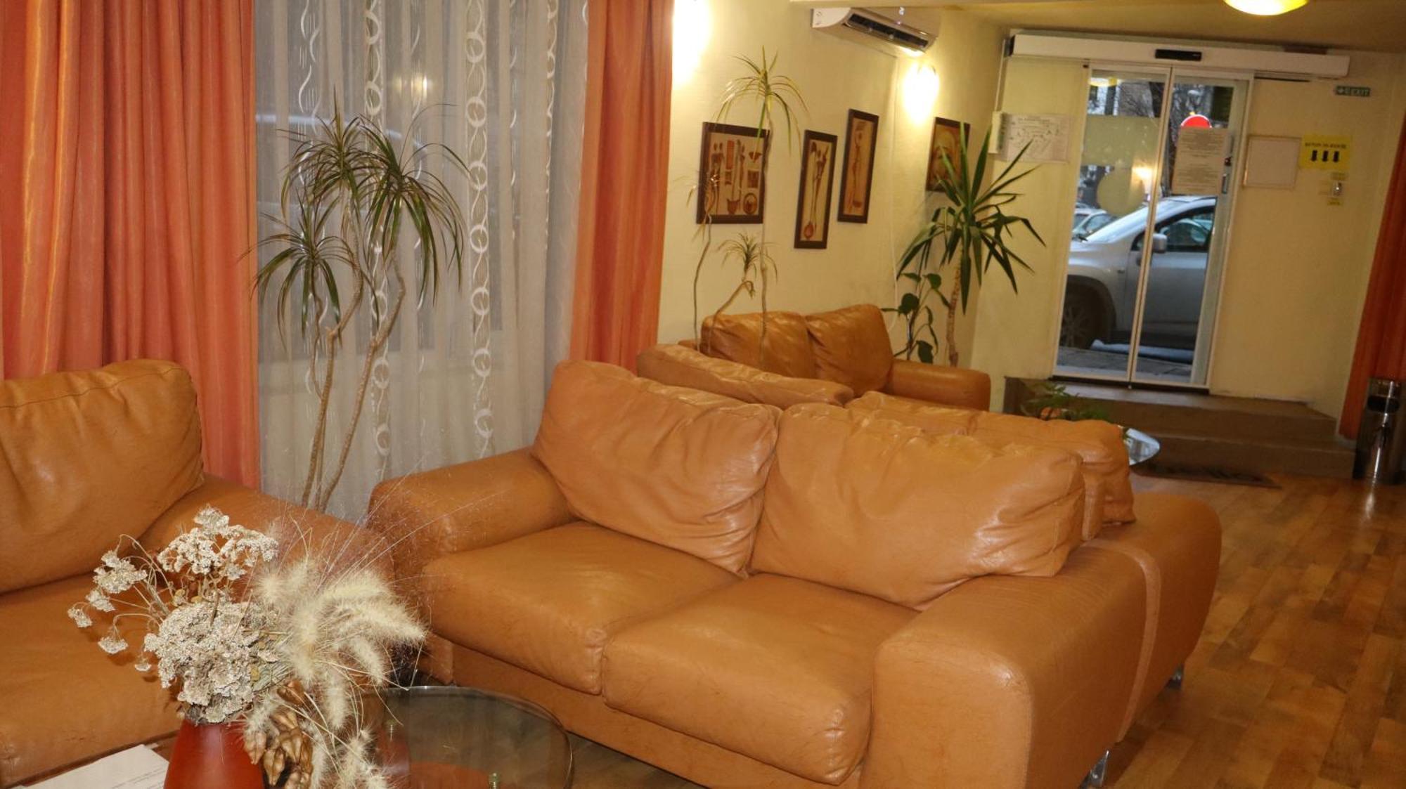 Hotel Palitra Βάρνα Εξωτερικό φωτογραφία